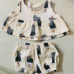 Lola & Stella Crop Top Set 3/6M runs big